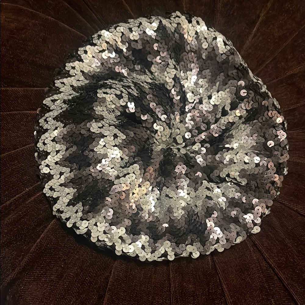 Sequin Spiral Tam